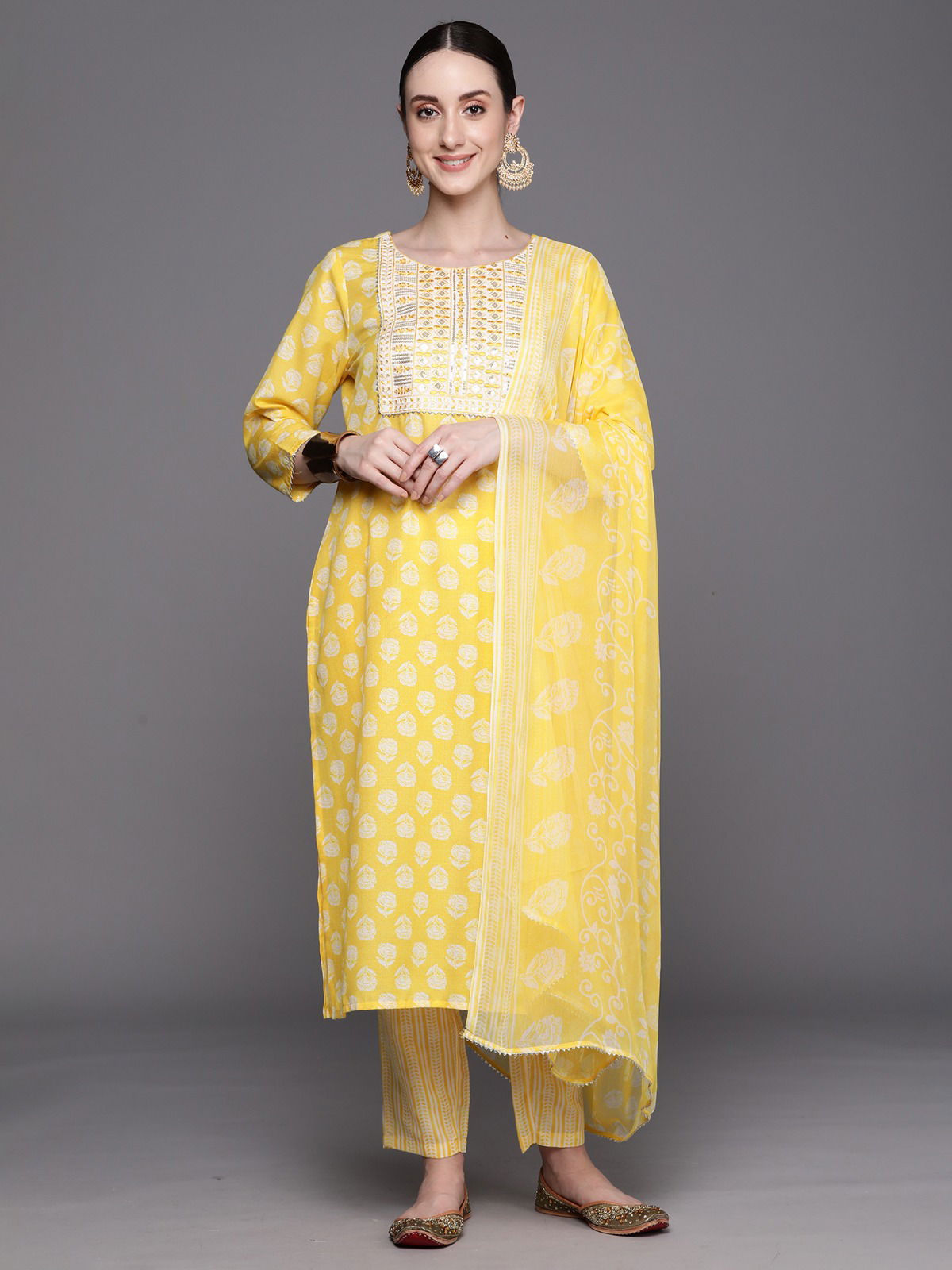 Indo Era 2365 Daily Wear Cotton Kurta With Bottom Dupatt
